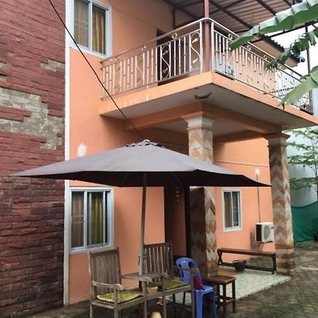 Soutchai Hostel And Tour Company Pakse Dış mekan fotoğraf