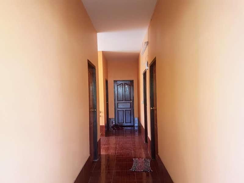 Soutchai Hostel And Tour Company Pakse Dış mekan fotoğraf